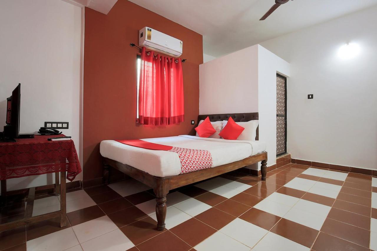 Braganza Guest House Бага Екстериор снимка